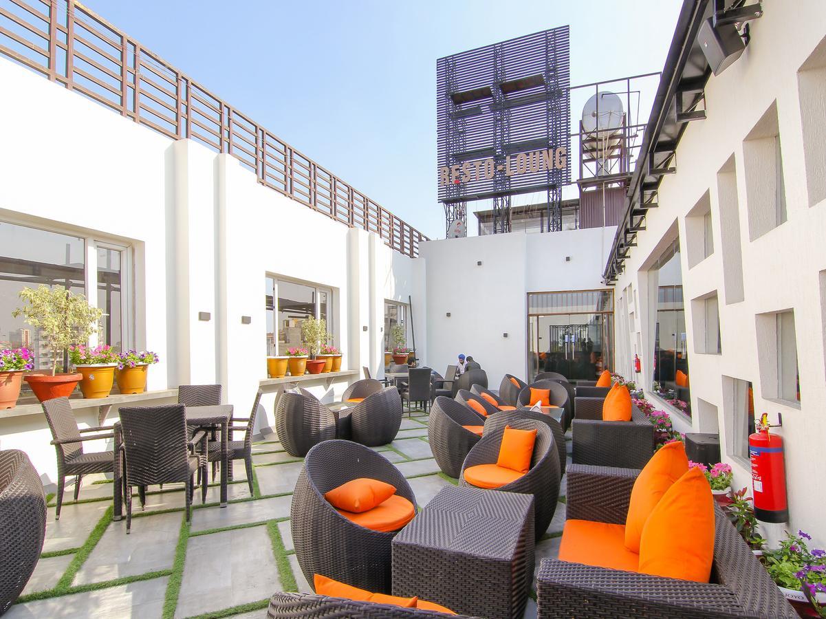 Oyo 12496 Skyotel Lucknow Zewnętrze zdjęcie